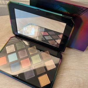 Fenty Beauty Limited Edition Galaxy Eyeshadow Palette
